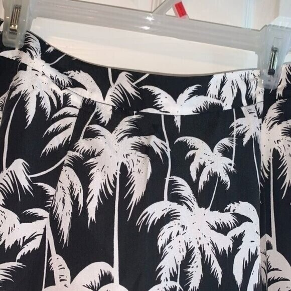 Vince Camuto Black & White Island Palm Tree Print Business Casual Skirt Size 2 - Picture 3 of 10